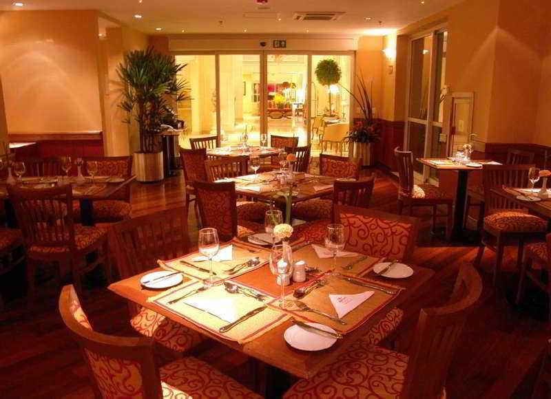 Marriott Executive Apartments São Paulo Restaurante foto